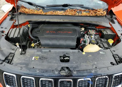 2017 Jeep Compass Sport z USA, uszkodzony, nr VIN 3C4NJCAB8HT659771